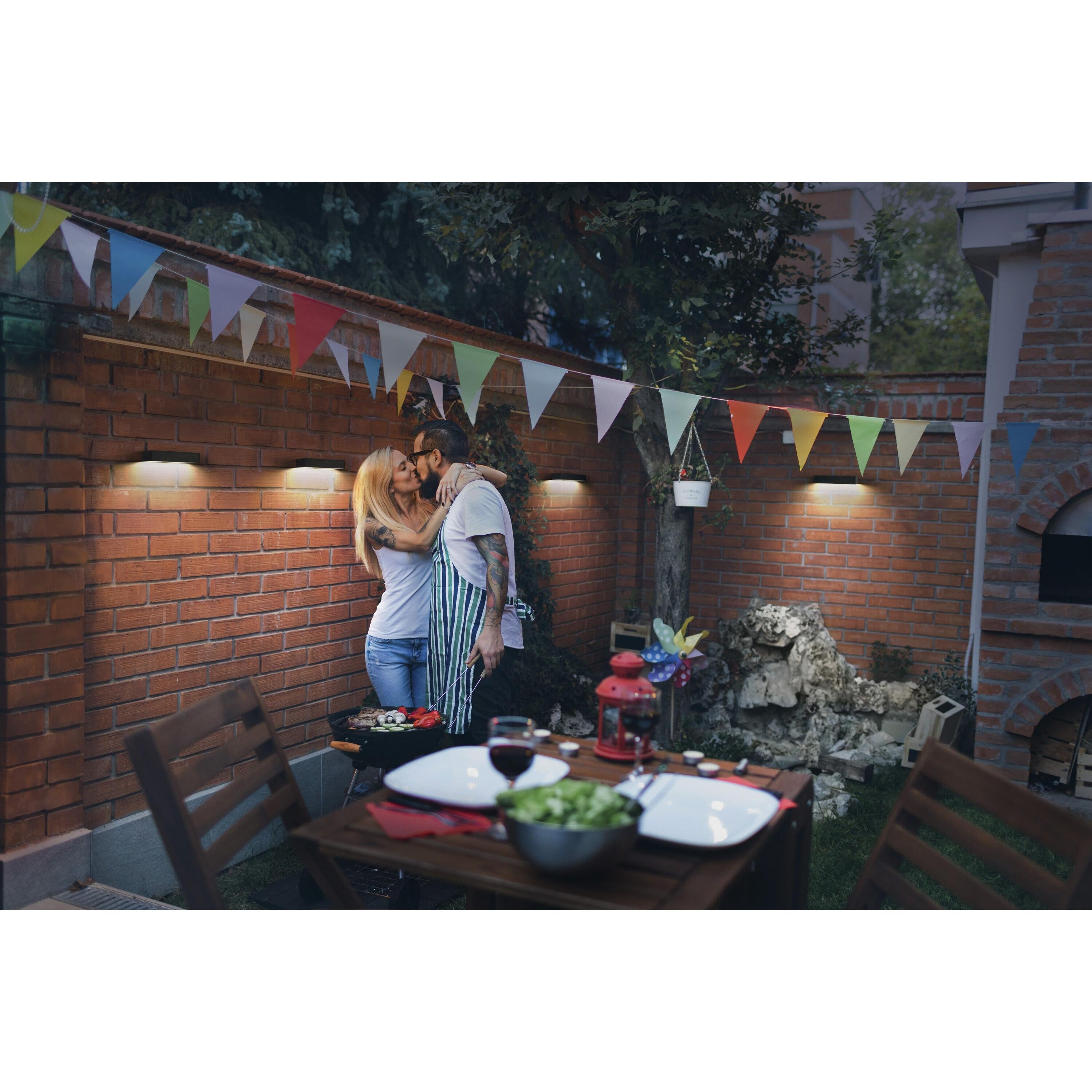 LEDVANCE ENDURA STYLE BRICKLUME Solar Wandleuchte, 6W, 850lm-LEDVANCE Shop