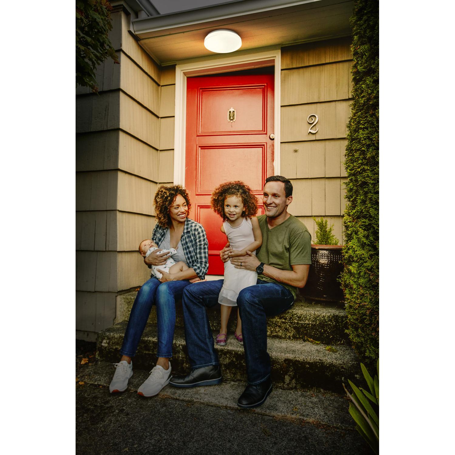 LEDVANCE OUTDOOR ESSENTIAL Decken- / Wandleuchte Outdoor 255mm 18W 830 White, 1350 lm, 3000 K, Warmweiß-LEDVANCE Shop