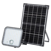 Lámpara LED solar para exterior de OSRAM Endura Outdoor negra con foco y panel solar, cable de 5 m, con mando a distancia y sensor de movimiento PIR, 30 W, 4500 lm, 840, temperatura de color de 4000 K, EEK A