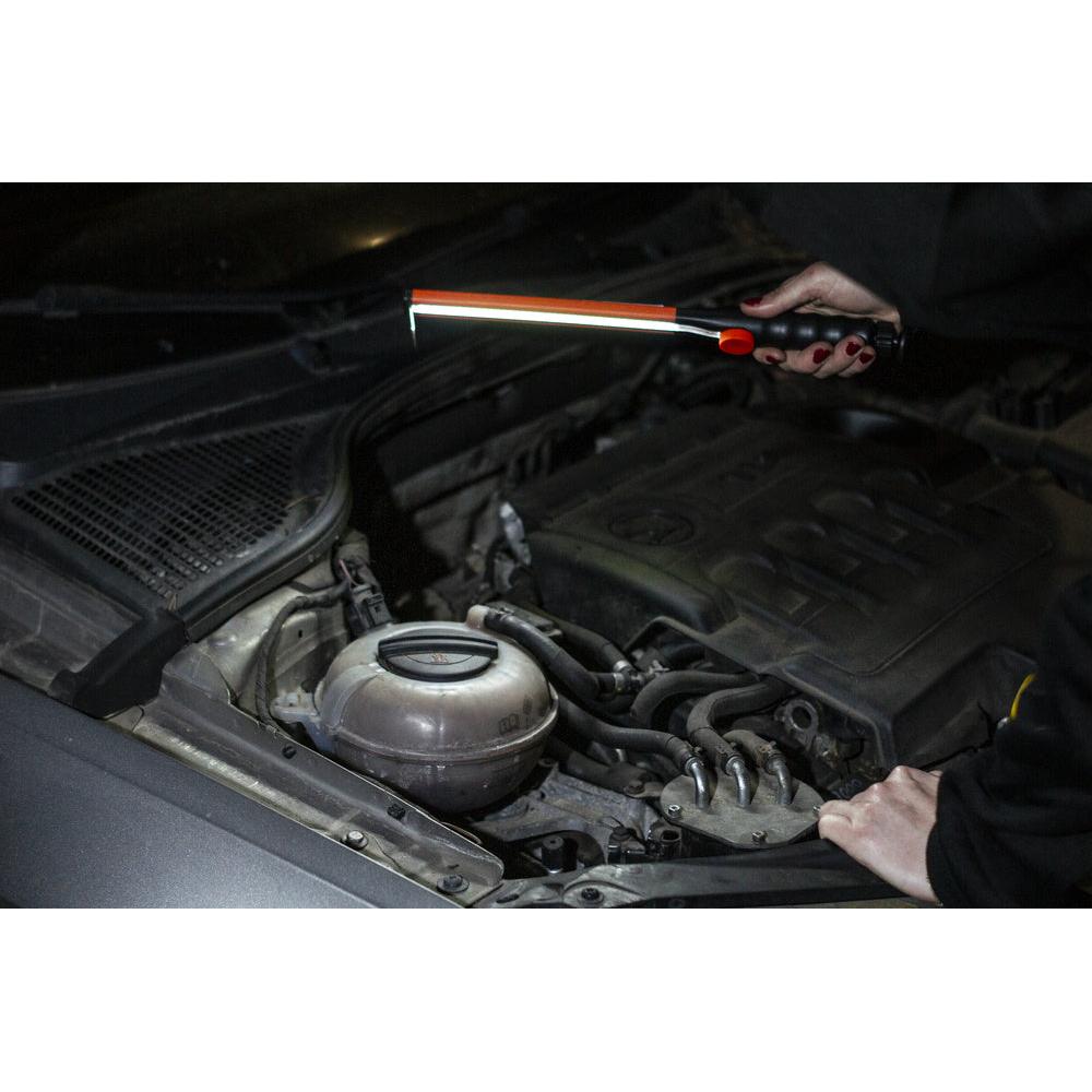 LEDVANCE FLASHLIGHT Car Multi-use mobile Arbeitsleuchte 400 lm, 6500K, Kaltweiß-LEDVANCE Shop