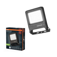 Proyector LED OSRAM ENDURA FLOOD PC 50 W, blanco frío 4000 K, 5000 lúmenes, IP65. Ideal para iluminar grandes superficies, fabricado en aluminio reciclado, con una eficiencia de 100 lm/W