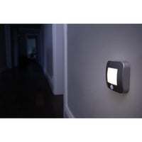 Luz nocturna LED OSRAM NIGHTLUX® Hall con batería y sensor, 0,3 W/4000 K, blanco frío, blanco