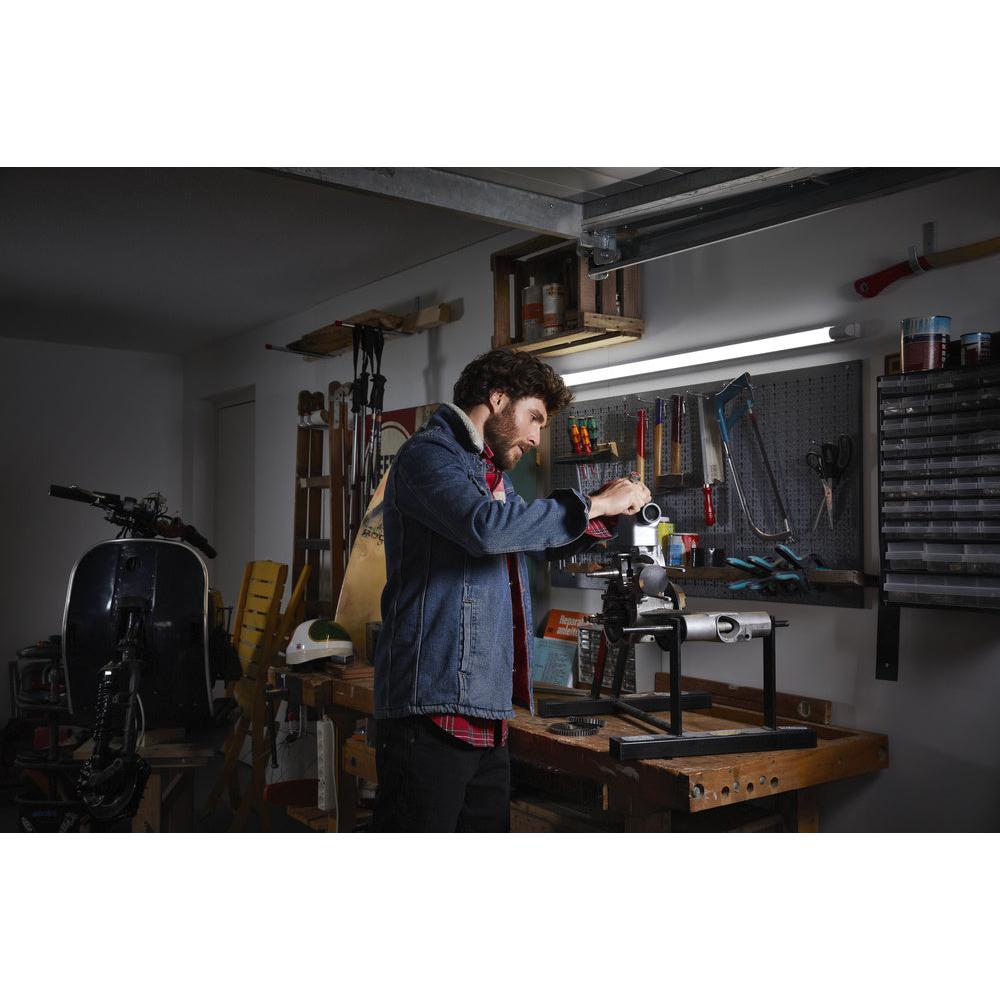 LEDVANCE POWER BATTEN LED Lichtleiste 1200 mm 50 W, 4845 lm, 3000 K, Warmweiß-LEDVANCE Shop